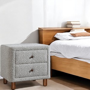 Comodino Cleo Grey Boucle con due cassetti e gambe in legno - Product Image 3