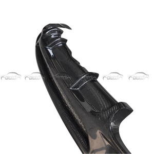 Protector de Parachoques Trasero de Fibra de Carbono con Aletas de Tiburón, Spoiler, Winglet y Splitter para BMW Serie 1 E82 - Product Image 5