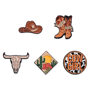 หมุดเคลือบโลหะรูปวัวสำหรับสาววัวเครื่องประดับแนวพังก์แบบกอธิคสุดเท่พร้อมป้ายปกพิมพ์ลายตัวอักษรและเข็มกลัดสำหรับเพื่อน - Product Image 4