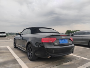 <span class=keywords><strong>Audi</strong></span> <span class=keywords><strong>A5</strong></span> d'<span class=keywords><strong>occasion</strong></span> 2012 2.0TFSI <span class=keywords><strong>Cabriolet</strong></span>, 211 ch Turbo FWD 4 places, toit souple de luxe, bien entretenue, prête à être expédiée - Product Image 4