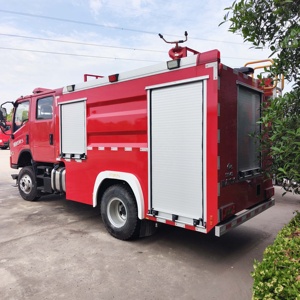 Meilleur prix usine FOTON HOWO I Suzu 4X2 4X4 <span class=keywords><strong>Camion</strong></span>-citerne neuf pour équipement de lutte contre l'incendie, avec fonctions de contrôle, de lutte contre l'incendie par mousse, d'alarme incendie et de pompage d'eau - Product Image 3