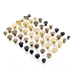 Cajón de lujo moderno, armario, latón satinado macizo, tiradores dorados, manija de puerta de armario de latón cepillado para Cocina - Product Image 1