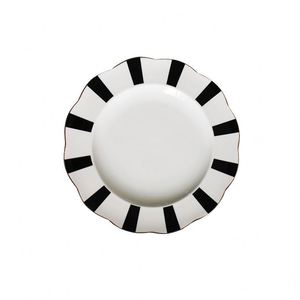 Plato de Cerámica Vintage Blanco y Negro para Desayuno con Borde Dorado, Diseño de Ondas, Puntos y Rayas - Product Image 5