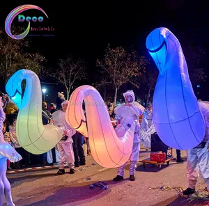 Di Luar Ruangan Street Parade Lampu LED Inflatable Walking White Swan Kostum
