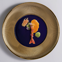 Réglage de table peint à motif artistique de style rétro avec ensemble de table en céramique