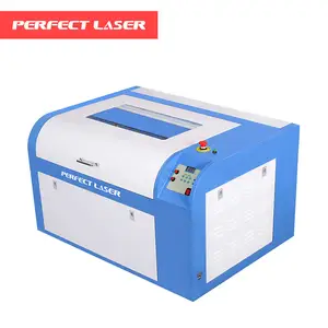 Perfect Laser- 40 W / 50 W / 60 W / 80 W kleiner Formatt-Co2 Lasergravierer für Laserschnitt graviertes Einladungsbrief