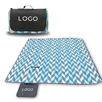 Couverture de pique-nique portable, légère, résistante à l'humidité, durable, en polyester imperméable, pliable, design personnalisé OEM.