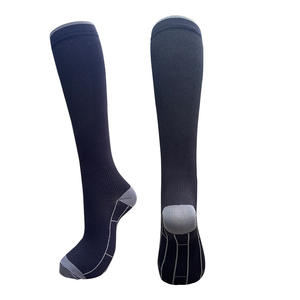 Wholesale Fitness Protective Gear <b>Compression</b> <b>Socks</b> Women & <b>Men</b> Graduated for Running, Athletic, Flight <b>Sock</b> - Performance - Product Image 5