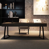 Bureau d'ordinateur et table de travail italienne minimaliste, design moderne de luxe léger, en acier fumé E1, pour salon et maison, bureau long