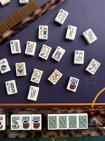 Ensemble de Mahjong américain personnalisé en gros, tuiles de Mahjong en acrylique à motifs de dessins animés