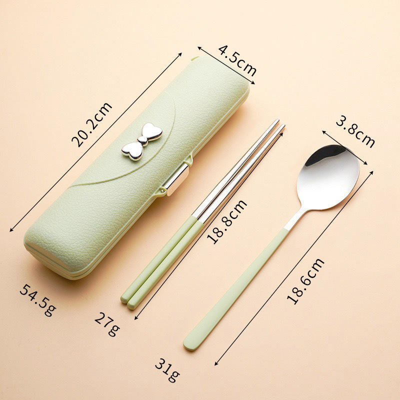 ชุดช้อน ส้อม และตะเกียบสีชมพู 3 ชิ้น