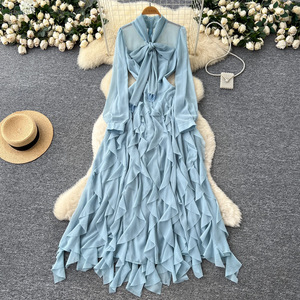 Abito Lungo con Spalline Stile Vacanza al Mare, Nuovo Arrivo Estate 2026, Sexy ed Elegante, con Pieghe, per Donna (Europa e America) - Product Image 3