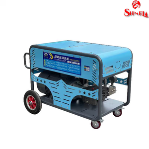Nueva Hidrolavadora Industrial de 600 Bares, 30 kW, 40 HP |   Hidrolavadora de Alta Presión para Agua Fría, Caudal de 5.81 gpm, con Accesorios Completos - Product Image 2