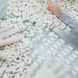 แคปซูลซอฟเจลสมุนไพรธรรมชาติ OEM/ODM สำหรับผู้หญิง ช่วยยกกระชับทรวงอกให้เต่งตึง ดูมีขนาดสวยงาม ด้วยส่วนผสมที่มีประสิทธิภาพ - Product Image 2