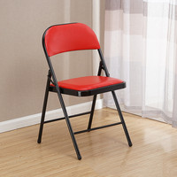 Vente en gros de chaise pliante en métal personnalisée au design moderne pour l'extérieur, portable, empilable pour le jardin, les mariages et les fêtes, fabriquée en Chine