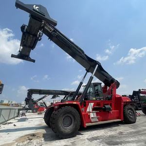 Chariot élévateur Kalmar 45 tonnes d'occasion, Toploader Kalmar, excellent équipement logistique, Reach Stacker pour conteneurs 20FT et 40FT, manutacteur de conteneurs - Product Image 2