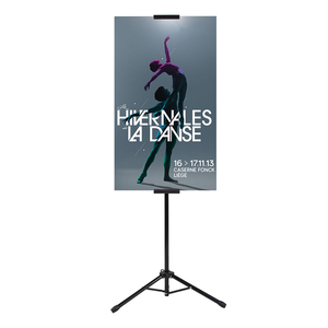 Có Thể Điều Chỉnh Hiển Thị Cờ Đuôi Nheo Bằng Tripod Áp Phích Đứng Cho Các Cửa Hàng Hiển Thị - Product Image 3