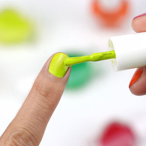 Smalto per Unghie per Bambini GP con Logo Personalizzato, 12 Colori Arcobaleno, Non Tossico, Asciugatura Rapida, a Base d'Acqua, Rimovibile - Product Image 3