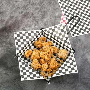 Sandwich <b>Wrapping</b> Food Basket <b>Paper</b> Liners Checkered Greaseproof Deli Squares for <b>Wrapping</b> <b>Burger</b> and Sandwiches - Product Image 4