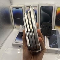 Version Globale iPhone 15 Pro 128 Go/256 Go/512 Go/1 To Expédié avec Boîte Couleur et Accessoires