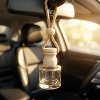 Flacons de parfum pour voiture en verre carré haut de gamme de 6 ml avec logo personnalisé imprimé, couvercle en bois, diffuseur de parfum suspendu, diffuseur à bâtonnets