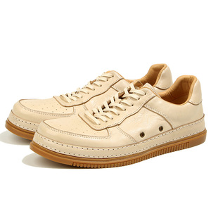 Zapatillas de cuero Golden Goose 310-1 con ribete de cuero, ligeramente desgastadas, color blanco envejecido, zapatillas de moda para <span class=keywords><strong>hombre</strong></span>, calzado informal y moderno para <span class=keywords><strong>hombre</strong></span>. - Product Image 5