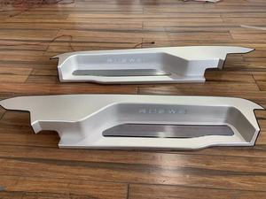 Nuevo <span class=keywords><strong>Mercedes</strong></span> <span class=keywords><strong>Vito</strong></span> V260 V250 <span class=keywords><strong>Sprinter</strong></span> W906 W907 accesorios interiores aleación de aluminio LED coche puerta móvil alféizar Pedal de bienvenida - Product Image 5