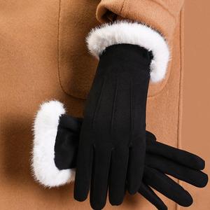 <span class=keywords><strong>Gants</strong></span> extensibles doublés en <span class=keywords><strong>polaire</strong></span> pour femmes <span class=keywords><strong>Isotoner</strong></span>, technologie tactile intelligente, thermiques, longueur poignet, pour usage par temps froid - Product Image 4