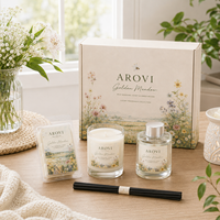 Coffret cadeau de parfums d'ambiance de luxe Arovi-OEM, bougie en cire de soja, diffuseur à bâtonnets, cire fondante, 3 en 1, collection de senteurs florales, emballage personnalisé
