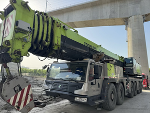 Grúa sobre Camión ZOOMLION Usada de 400 Toneladas, Capacidad de Elevación de 400 Toneladas, Motor y Caja de Cambios Originales, Componentes Principales - Product Image 6