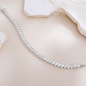 Bracciale Tennis con Diamanti Marquise Coltivati in Laboratorio, in <span class=keywords><strong>Oro</strong></span> Bianco 18K, con Pavé di Diamanti e Incastonatura a Canale, Elegante Bracciale da Donna, Gioiello Raffinato, Regalo - Product Image 3