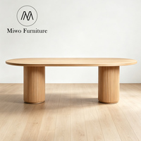 Table de salle à manger moderne sur mesure en bois massif blanc patiné, avec chaises en rotin, ensemble rectangulaire ou ovale pour 6 à 8 personnes