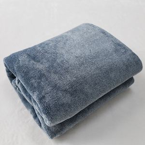 Luxury Printed Knitted Eco-Friendly Breathable Wrinkle Fade Resistant Skin-Friendly All-Season Flannel Bedding Travel - Product Image 5