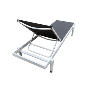 Chaise longue <span class=keywords><strong>de</strong></span> piscine réglable en aluminium avec cadre en textilène respirant, chaise longue <span class=keywords><strong>de</strong></span> patio pour la relaxation au bord <span class=keywords><strong>de</strong></span> la piscine ou dans le jardin - Product Image 3