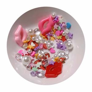 <span class=keywords><strong>Love</strong></span> <span class=keywords><strong>Butter</strong></span> Fluffy Slime Charms Labios rojos Parte posterior plana Resina y Perla Corazón Arcilla Diamante de imitación Mezclado para decoración de Navidad - Product Image 4