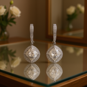 Eleganti Orecchini Pendenti con Zirconi Taglio Principessa, Placcati in Rodio, Gioielli da Sposa Classici Geometrici in Cristallo per Donna - Product Image 2