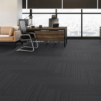 Dalles de moquette de bureau en nylon antistatique, hauteur et poids de la pile personnalisables, avec base en PVC
