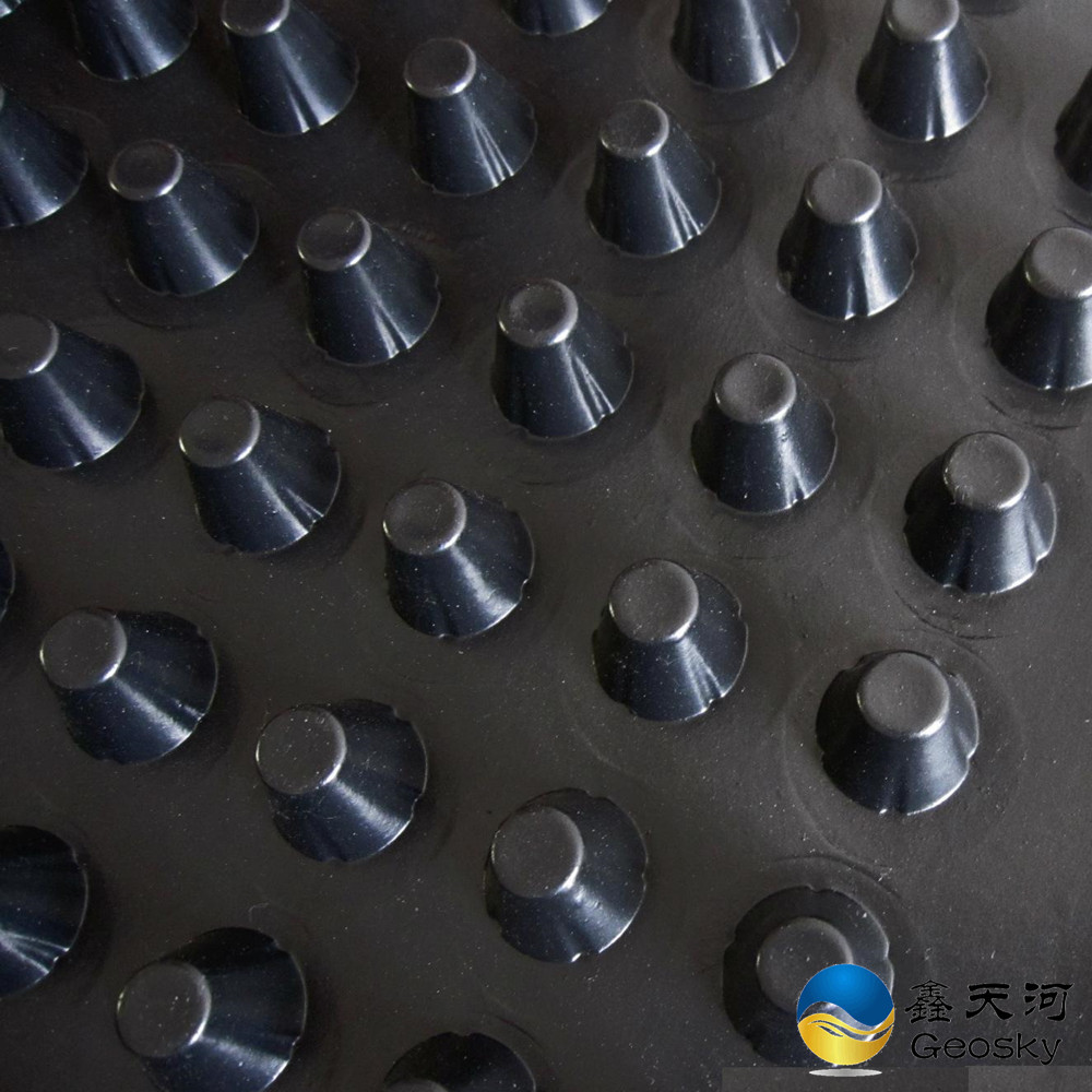 HDPE Гидрофобный фильтр для гаражной крыши и ландшафтной дренажной доски с полиэфирным сердечником