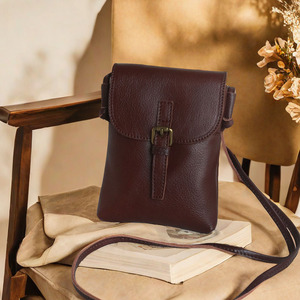 Bolso Bandolera para Teléfono de Cuero Genuino Hecho a Mano, Pequeño, Casual, Retro, con Hebilla de Cinturón, Color Café, Verano 2024 - Product Image 3