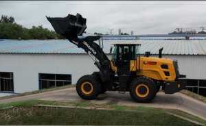 รถตักล้อยาง Shantui L60-G รุ่นใหม่ พร้อมเครื่องยนต์ Weichai และชุดอุปกรณ์หลัก - Product Image 4