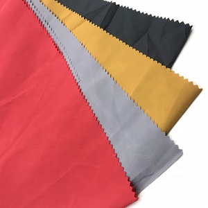 Lote de Tela Tafetán Impermeable 300T WR Full Dull, Tafetán Impermeable, Tela BUTTER NS CIRE(PIMO) HD NS para Abrigos y Chaquetas - Product Image 1