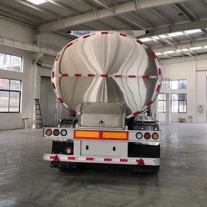 NOUVEAU Camion semi-remorque citerne à lait en acier inoxydable de 35 à 50 mètres cubes avec liquide alimentaire Camion semi-remorque citerne à lait 35cbm à vendre - Product Image 2