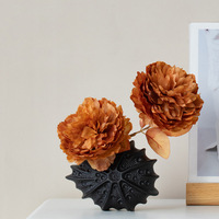 Vente en gros de nouveau vase en céramique pointu créatif oursin haut de gamme moderne pour la décoration d'arrangement floral de bureau à la maison