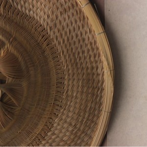 Chapeaux en bambou tissés à la main, chapeaux de pêche en bambou pour la protection solaire, chapeaux en bambou imperméables, abat-jour, chapeaux décoratifs en bambou - Product Image 3