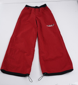 Pantalon de style streetwear rétro - Pantalon large en tricot surdimensionné avec un design uni, écologique et respirant - Product Image 2