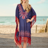 Maillot de bain une pièce sexy à coupe classique, style audacieux et frais, avec broderie Aari et dentelle, tricoté, col en V sur le devant, et poncho kaftan d'été