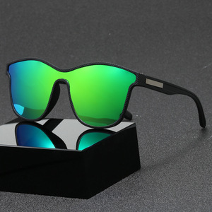 Nuovi <span class=keywords><strong>Occhiali</strong></span> Sportivi Polarizzati UV400 con Cerniera a Molla, <span class=keywords><strong>Occhiali</strong></span> <span class=keywords><strong>da</strong></span> Ciclismo alla Moda per Uomo e Donna - Product Image 2