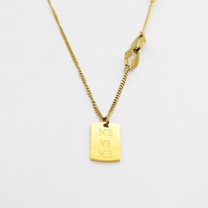 Collana con Ciondolo in Acciaio Inossidabile per Uomo e Donna, Catena con Charm Quadrato Dorato, Gioiello Motivazionale 'Self-Love' - Product Image 1