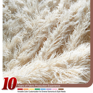Tissu en fausse fourrure de mouton mongol à poils longs, fausse fourrure bouclée en laine, tissu doux et moelleux pour coussin décoratif - Product Image 1