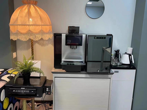 ماكينة القهوة <span class=keywords><strong>DR</strong></span> Coffee F11 الكبيرة الأوتوماتيكية بالكامل بقوة ضغط 6 بار وسعة ماء ساخن 15 لترًا وقدرة 1500-1700 واط - Product Image 3